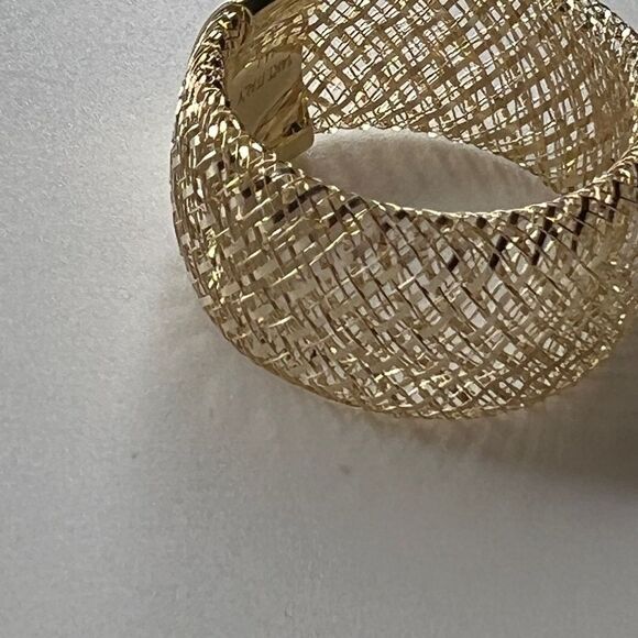 Leslie's 14K Yellow Gold Mesh Stretch Ring – Made in Italy | Lifetime Guarantee - Picture 10 of 12
